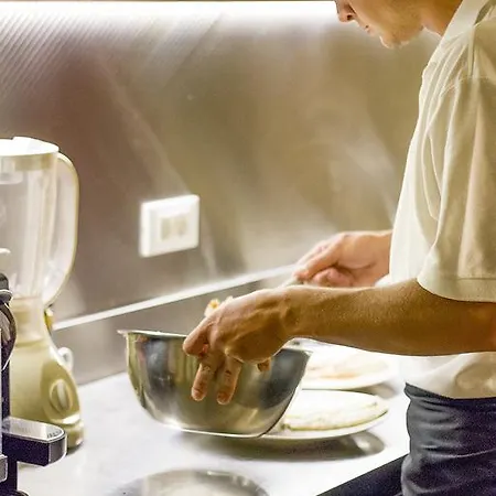 Hotel The Old Markets Simi