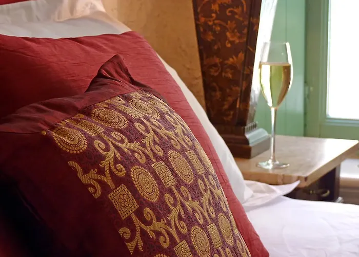 The Old Markets Sými